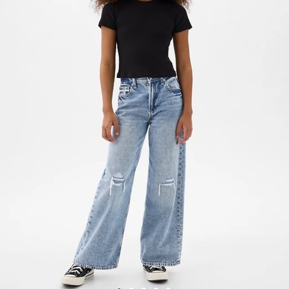 GAP Other - Gap Kids Low Rise Stride Wide Leg Jeans Size 6 Girl Stonewashed Distressed Denim